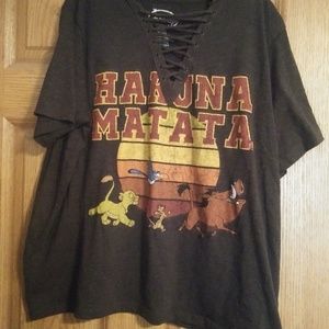 Gray,  Disney.. Hacuna Matata t shirt.